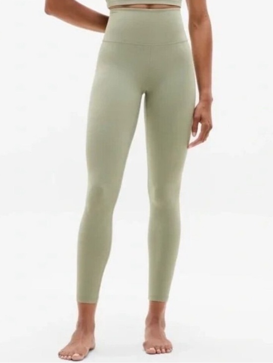 Athleta Pants - Athleta Ultra High Rise Elation 7/8 Tight Eucalyptus Sage Green Seamless Sz M
